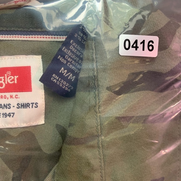 WRANGLER Camo Shirt Jacket Shacket button down collared - Picture 7 of 7